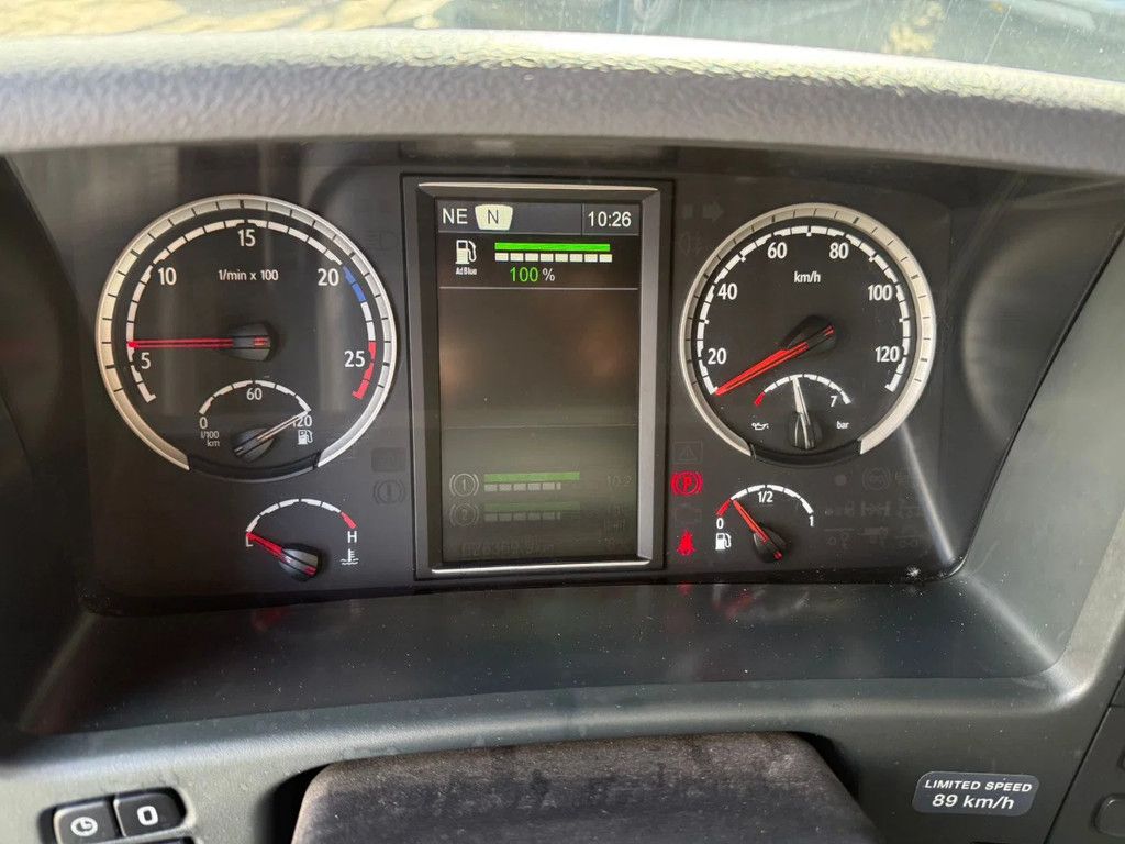 Scania P360 4X2 Slaapcabine 628.367KM Spoilers NL Truck APK/TUV 09-2026