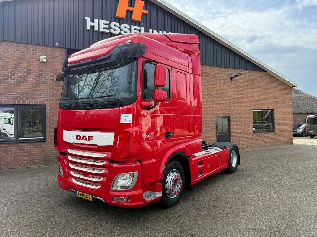 DAF XF 450 4X2 Space Cab Standairco NL Truck APK 07-2026