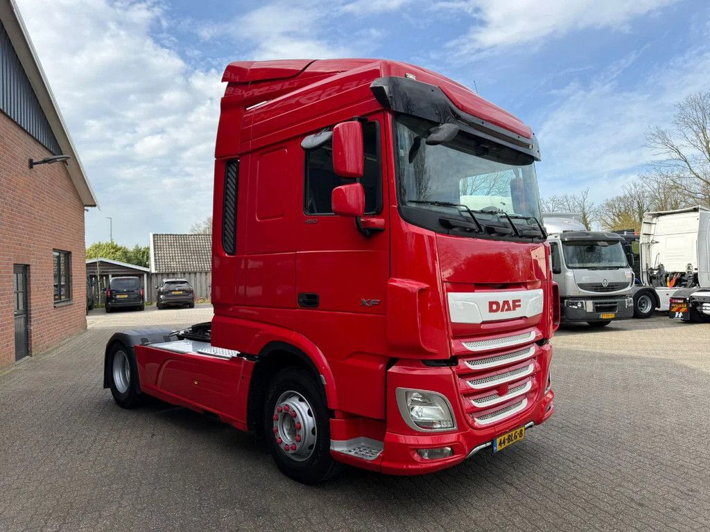 DAF XF 450 4X2 Space Cab Standairco NL Truck APK 07-2026