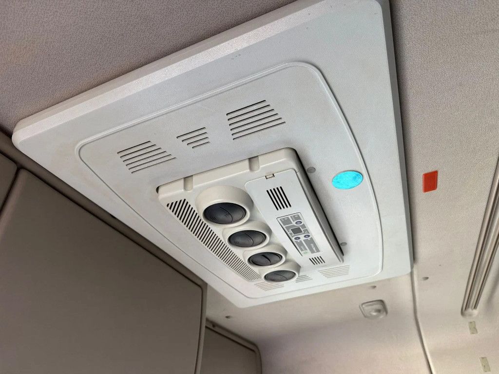 DAF XF 450 4X2 Space Cab Standairco NL Truck APK 07-2026