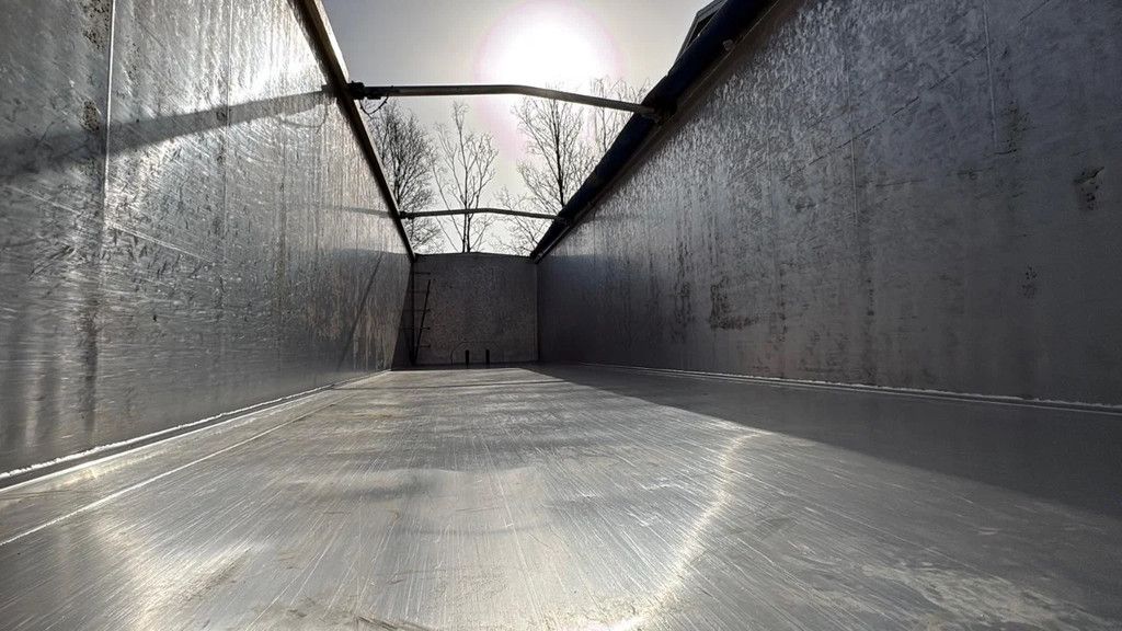 Stas S300CX 58m3 Alcoa Klep/deuren APK/TUV 09-2026