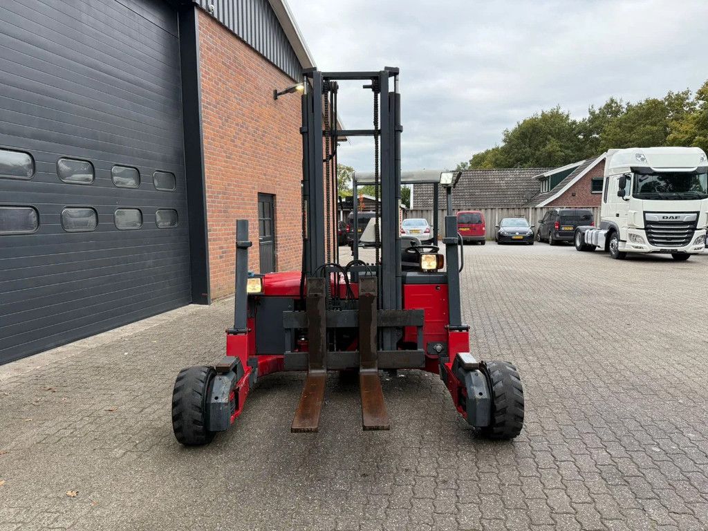 Moffett M4 3WEG M4 Kooiaap Let op! informatie ontbreekt