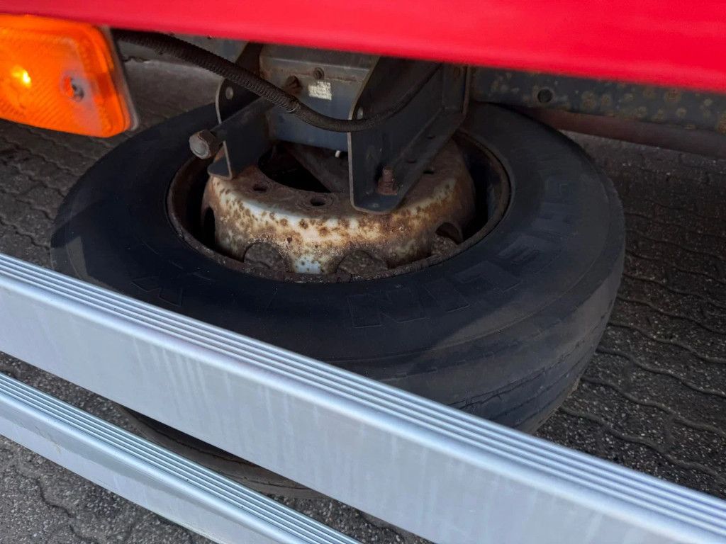 Renault Midlum 280 18T 3000KG LBW Airco NL Truck