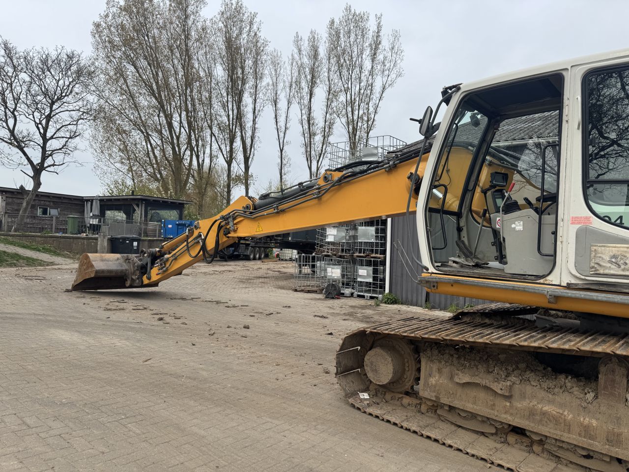 Liebherr r904c HDSL 21 ton rupskraan