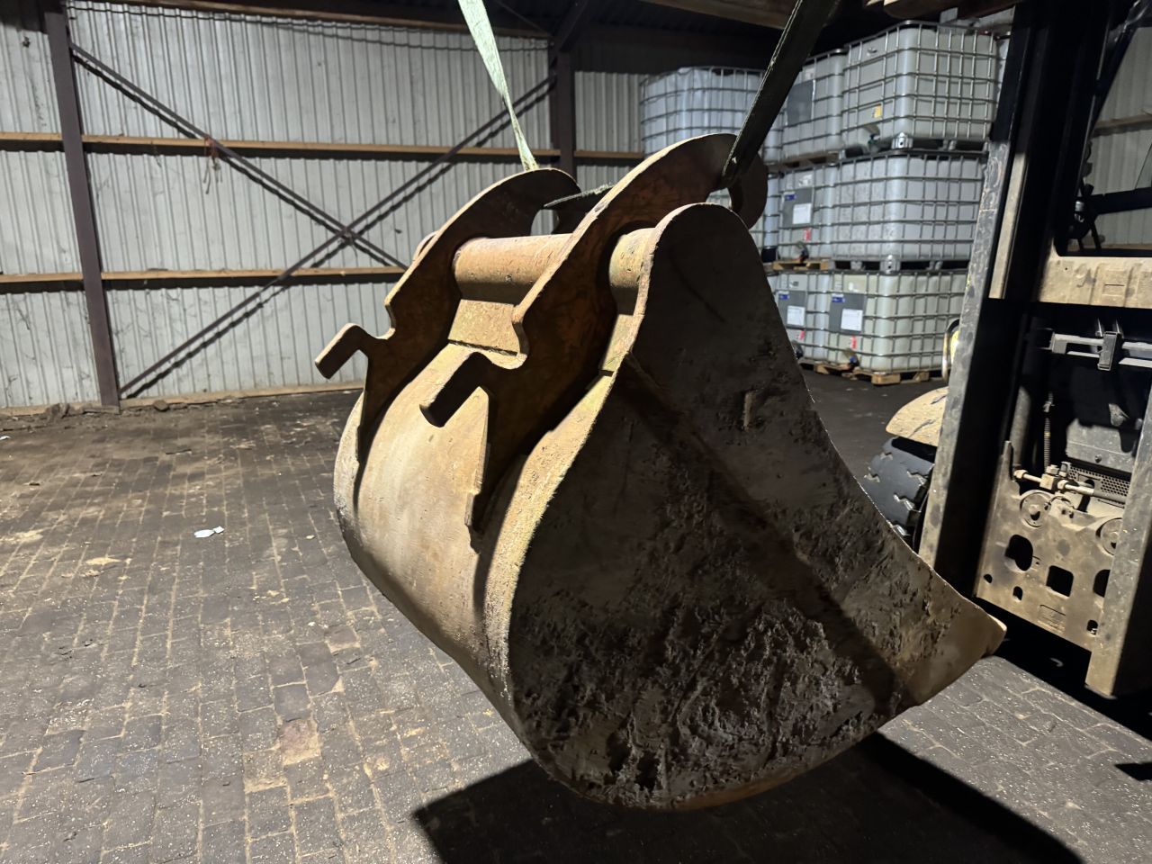 Cw 30 bakken diverse vleugelbak dieplepel slootbak smalle bak