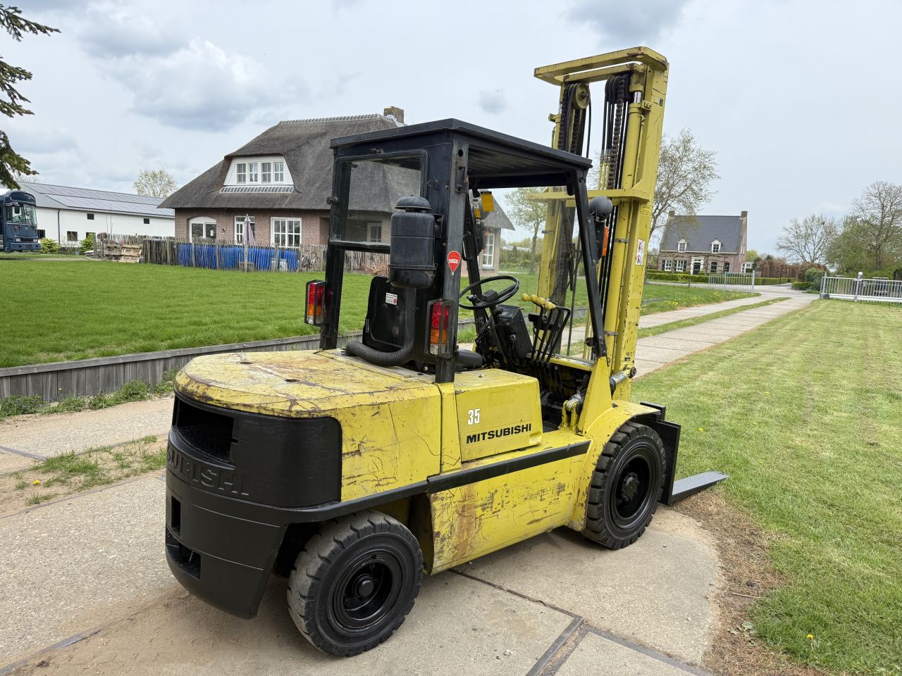 Mitsubishi 3,5 tonner diesel heftruck - 4 ventielen - automaat