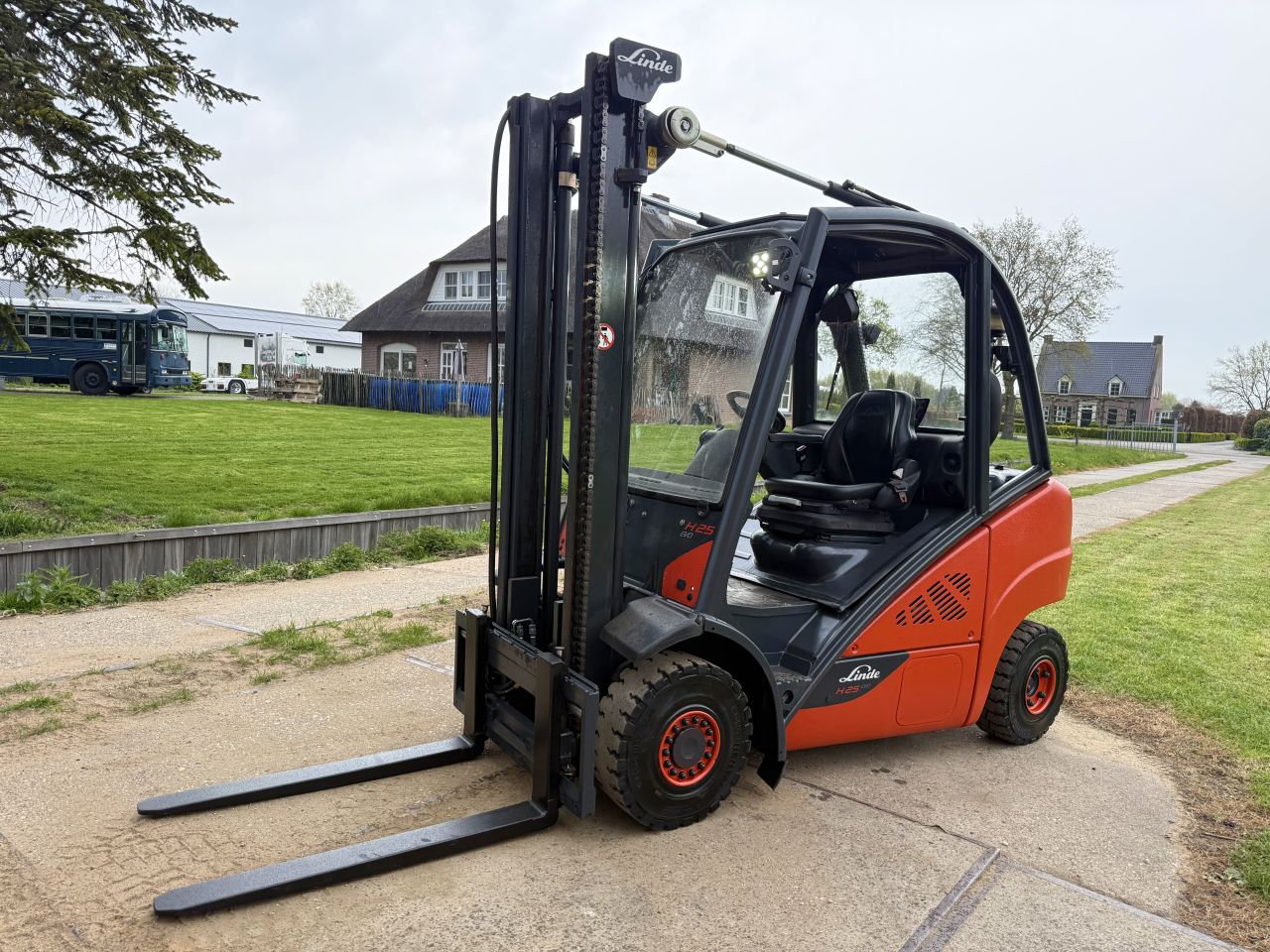 Linde 2.5 tonner diesel heftruck BJ 2014 + sideshift