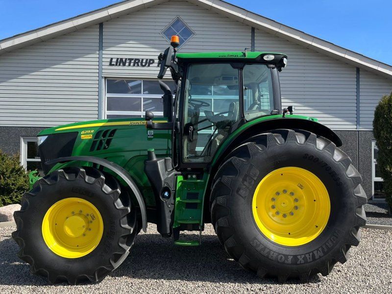 John Deere 6215R Med frontlift