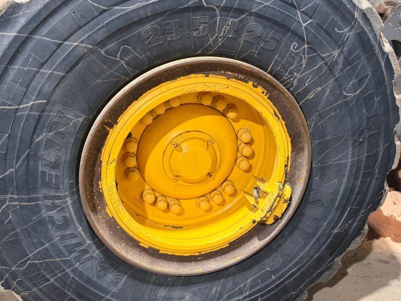 Volvo L 110 H 4 x komplet hjul til L110/L120 m.fl