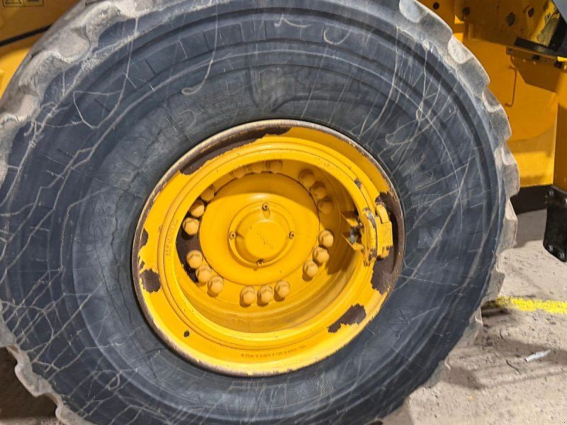 Volvo L 110 H 4 x komplet hjul til L110/L120 m.fl