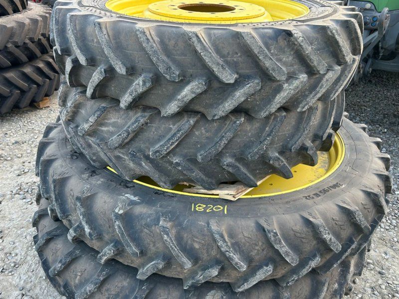 Alliance 300/95R52 + 320/85R36 stilbare fælge 10+10