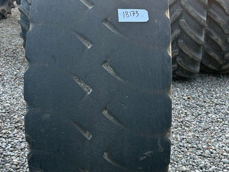 Goodyear 23.5R25