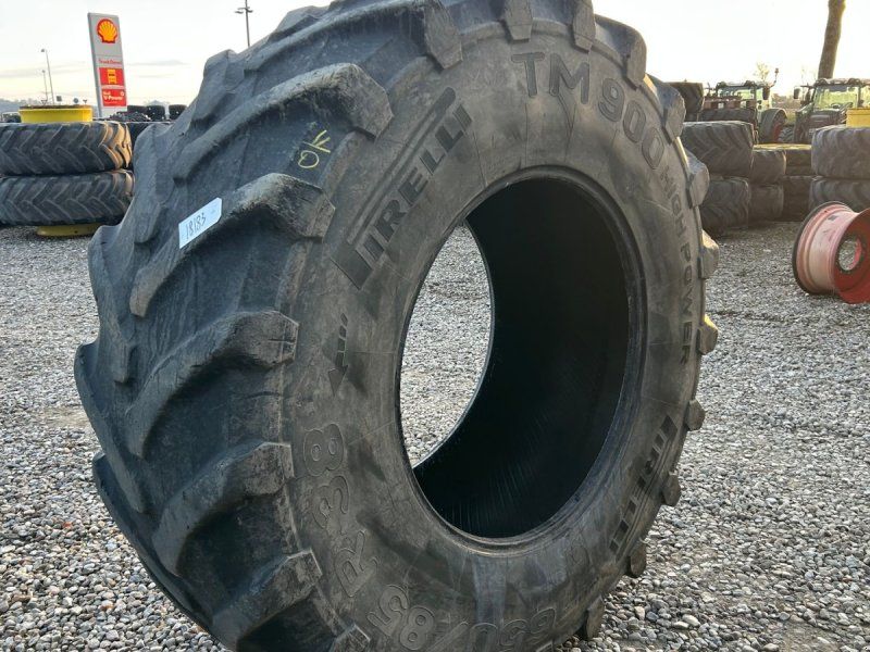 Pirelli 650/85R38