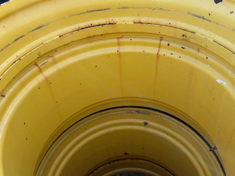 Pirelli 650/85R38-38