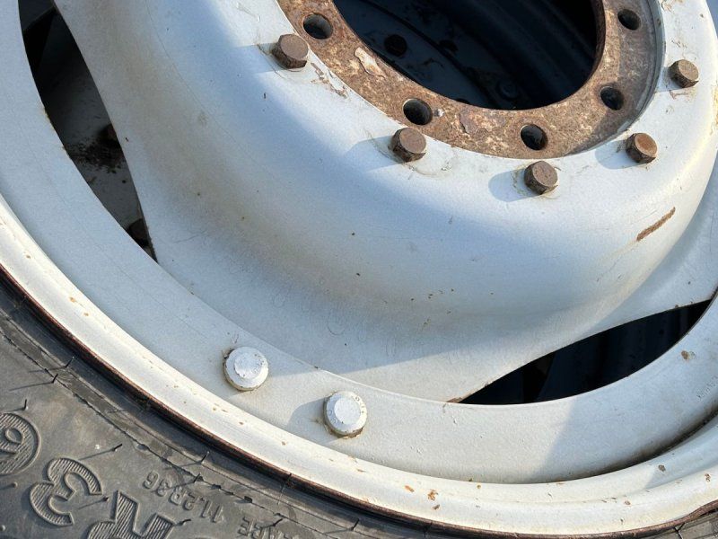 Alliance 380/90R46 + 270/95R36 + stilbare fælge uds. boring for og bag