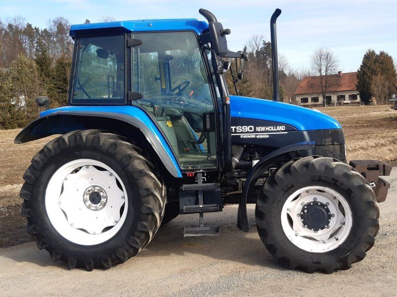New Holland TS 90