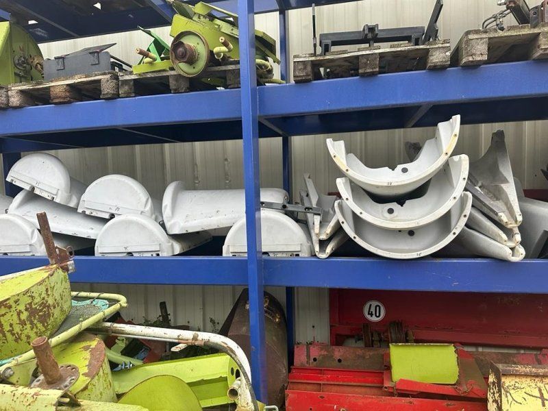 Claas Verschiedene Kunststfhauben, Reparatur möglich