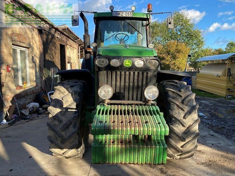 John Deere 8320