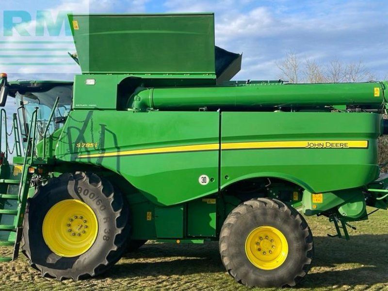 John Deere S785
