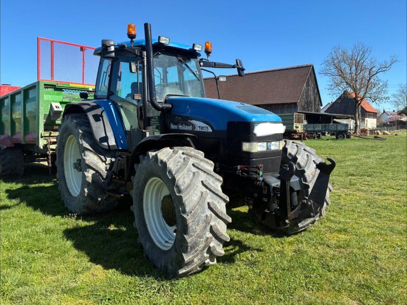 New Holland TM 175
