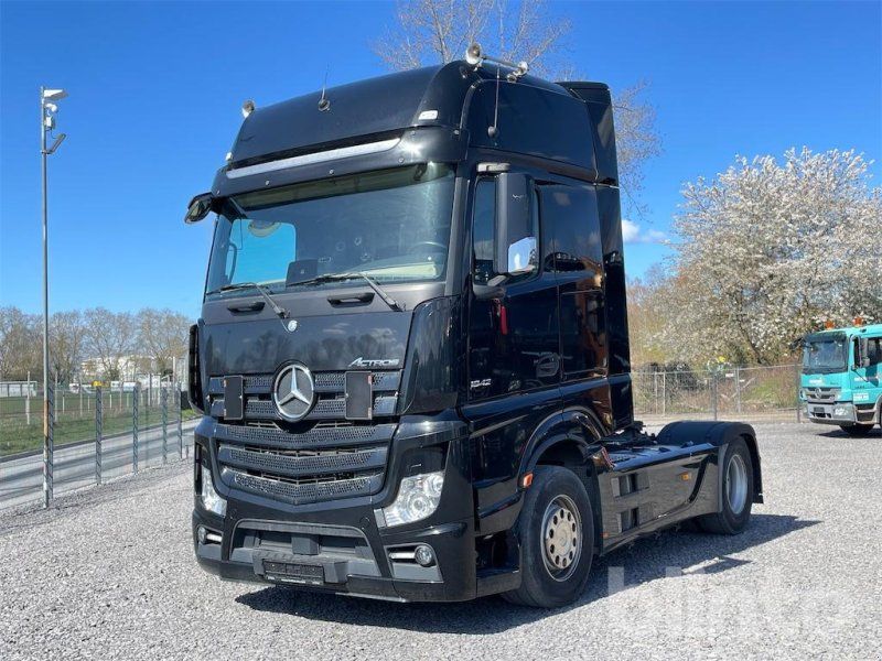 Mercedes-Benz Actros 1842 MP4 GigaSpace