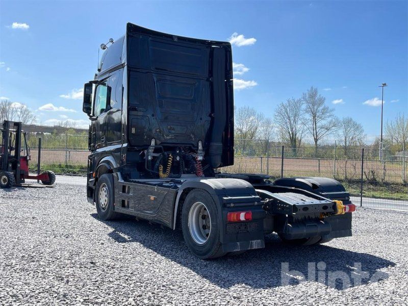 Mercedes-Benz Actros 1842 MP4 GigaSpace