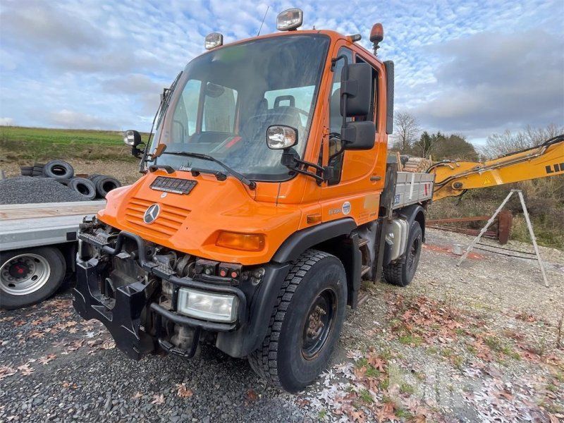Mercedes-Benz Unimog 405/10