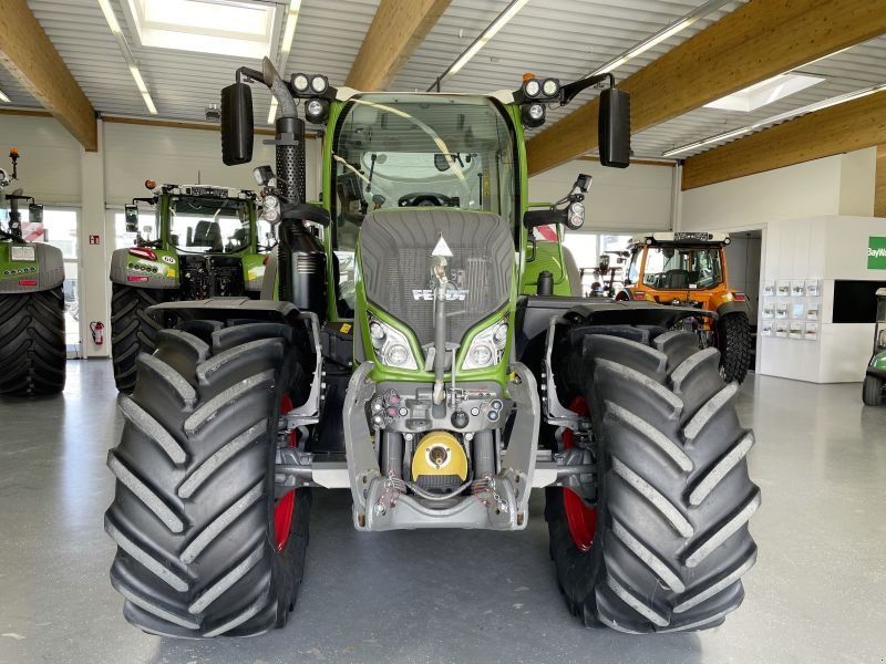 Fendt 724 VARIO GEN6 PROFI PLUS