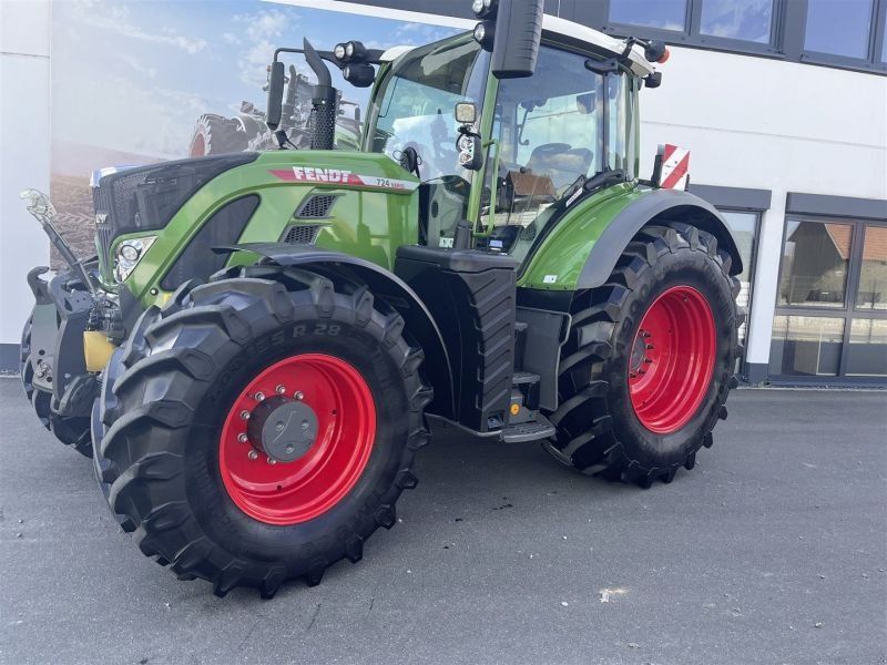 Fendt 724 VARIO GEN6 PROFI PLUS SET2
