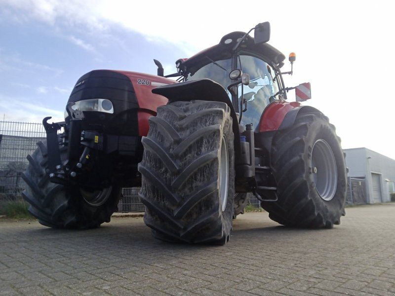Case IH Puma 220 FPS