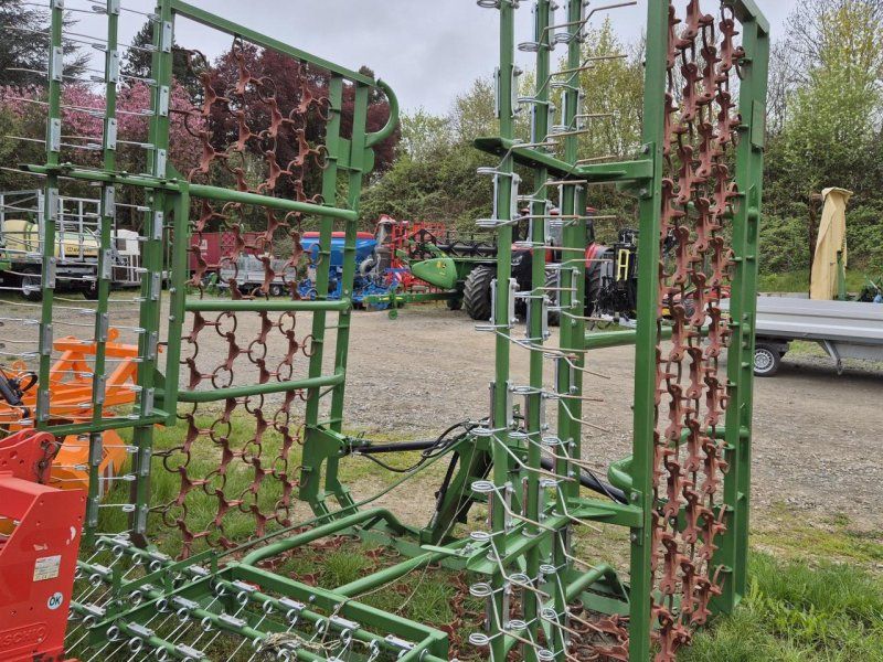 ZAGRODA WIESENEGGE 8m + Striegel  8,0M8R HYDR.