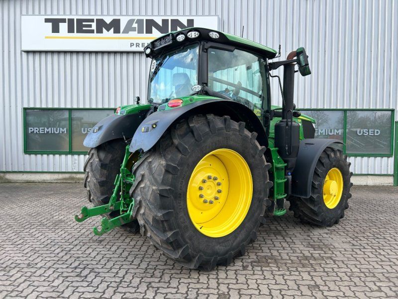 John Deere 6R 195