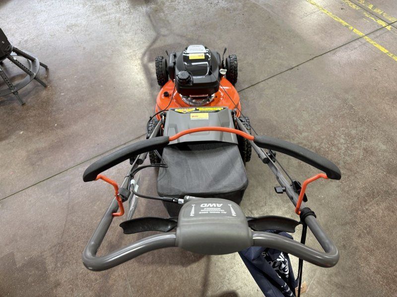 Husqvarna LC 353 AWD Rasenmäher mit 53cm Arbeitsbreite