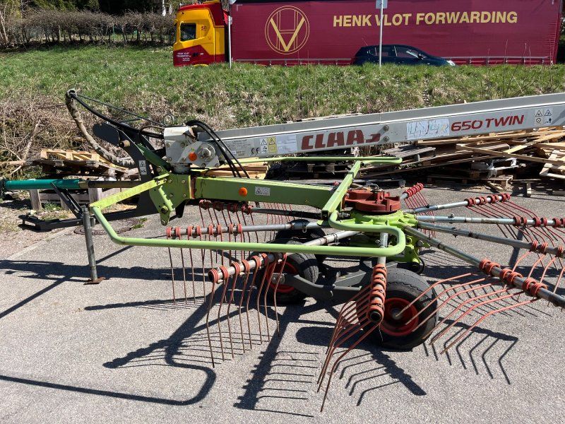 Claas Liner 650 Twin