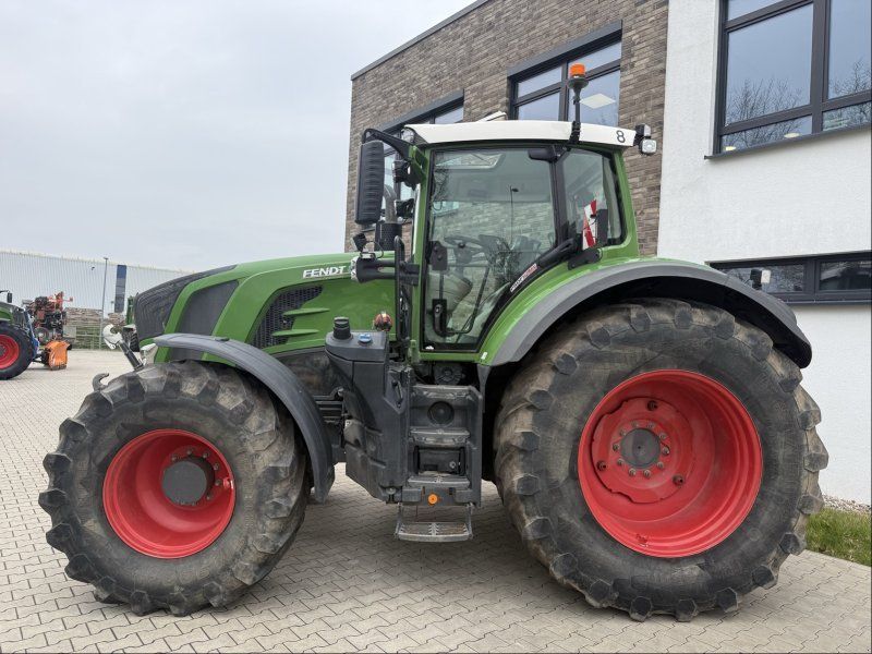Fendt 828 Vario S4 ProfiPlus