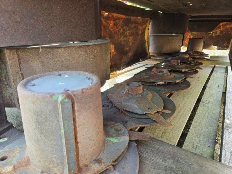 Krone Front-Scheibenmähwerk 283