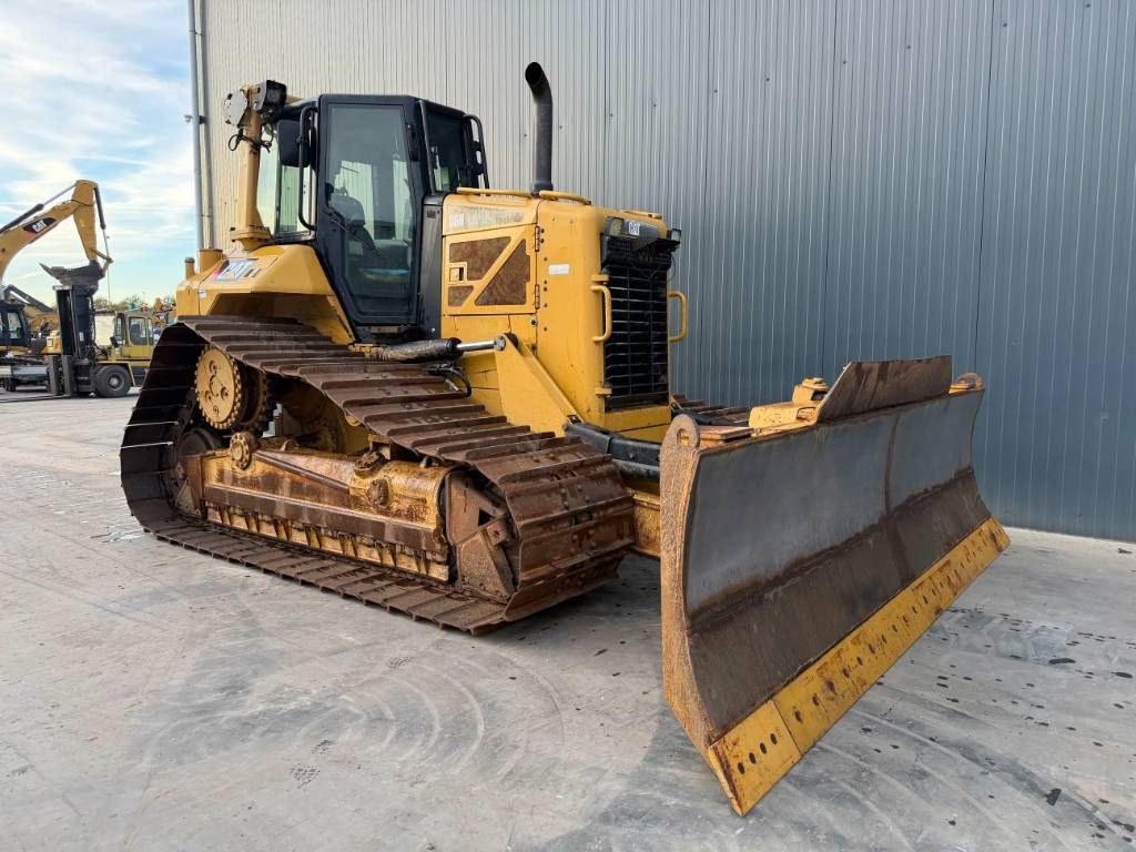 CAT D6N LGP