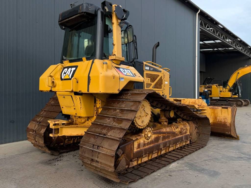 CAT D6N LGP