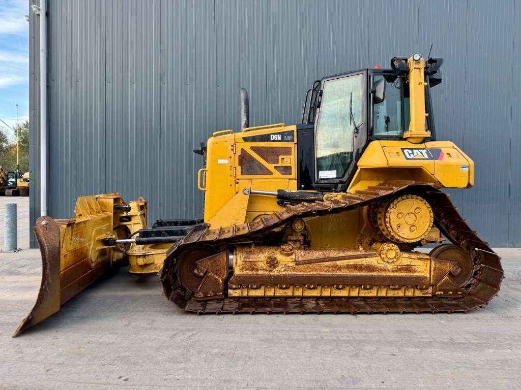 CAT D6N LGP