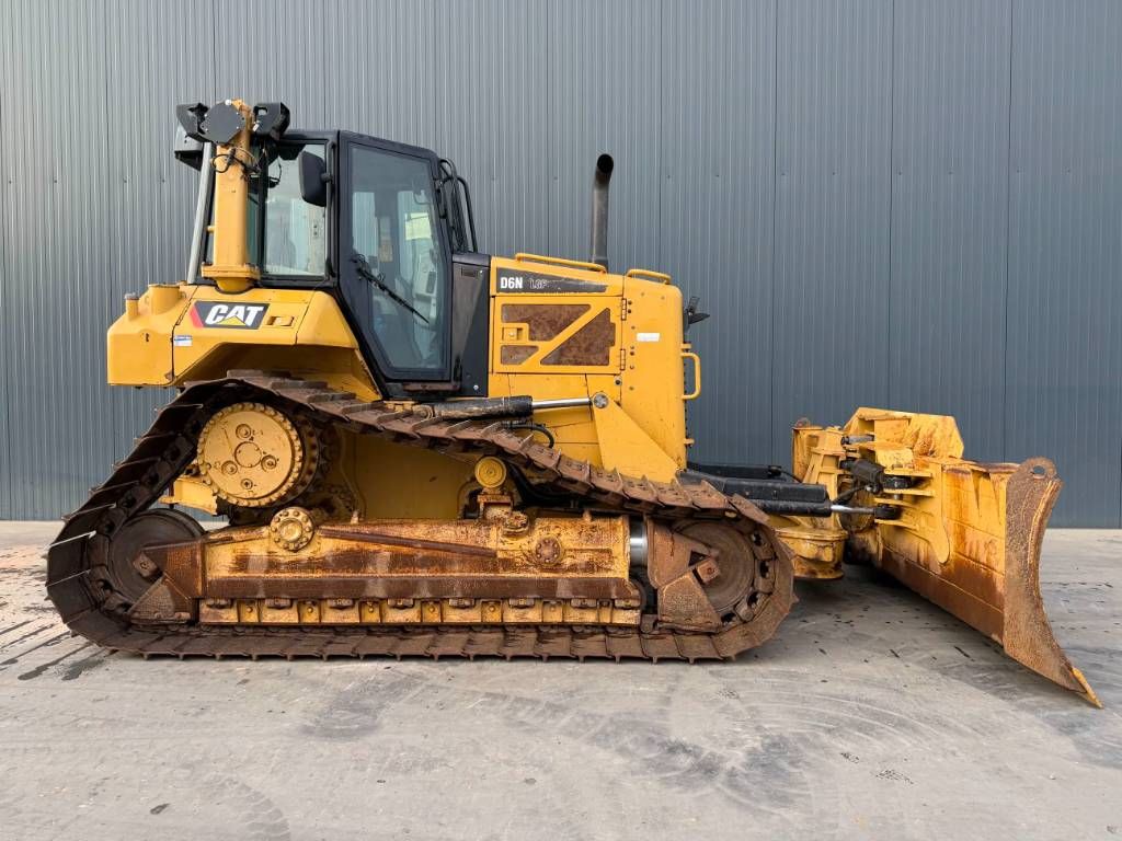 CAT D6N LGP