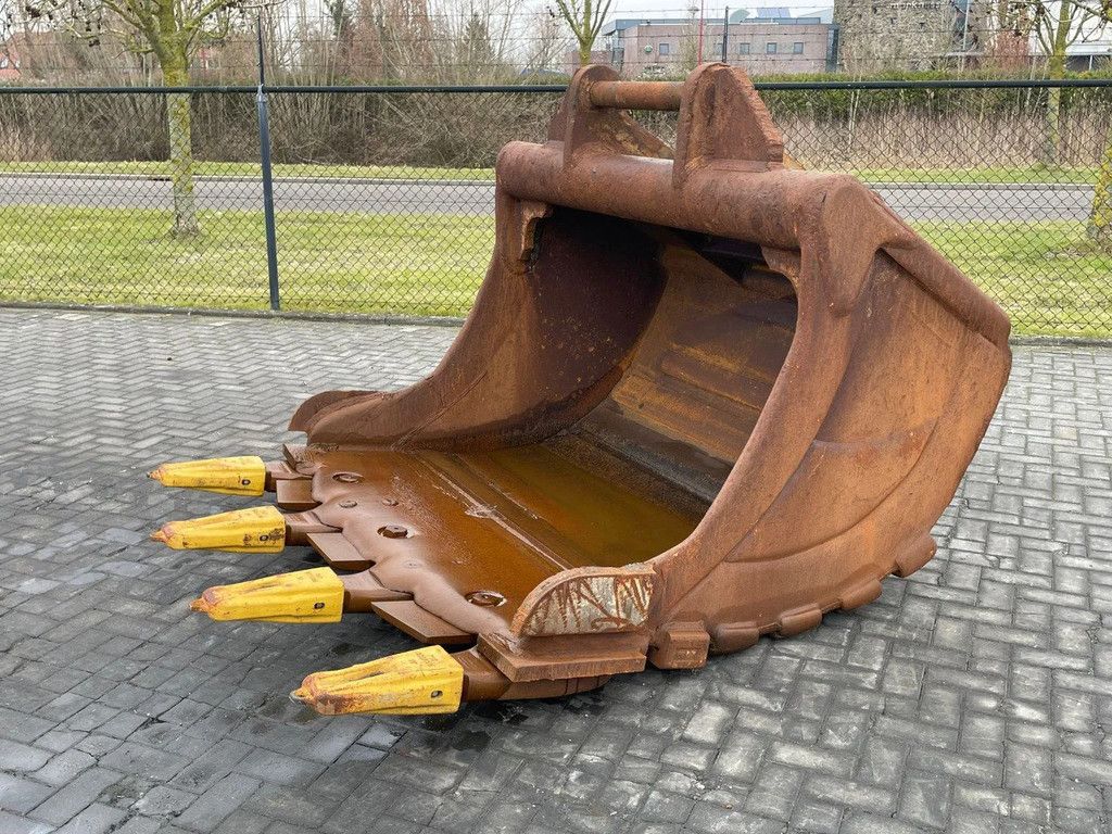 Klepp Mek | S90 | KM90 | TOOTH BUCKET | NEW TEETH | SCHAUFEL