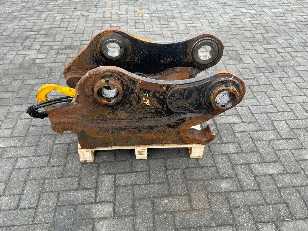 Klepp Mek KM90-D | HYDRAULIC QUICK COUPLER | SNELWISSEL | SCHNELLWECHSLER