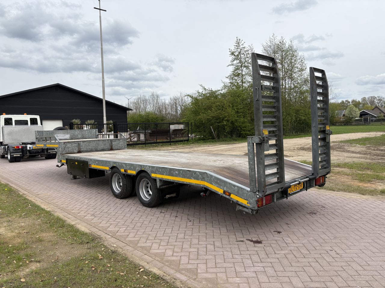 15 Ton CE of c1e Oplegger semi dieplader Veldhuizen