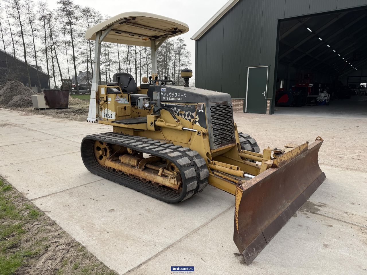 Mitsubishi BD2J bulldozer