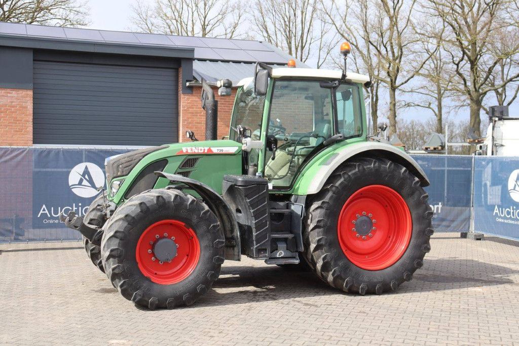 Tractor Fendt 720 VARIO Diesel 148kW 2012