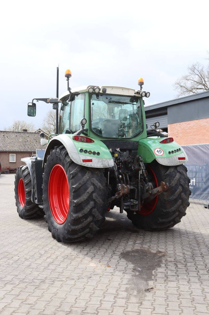 Tractor Fendt 720 VARIO Diesel 148kW 2012