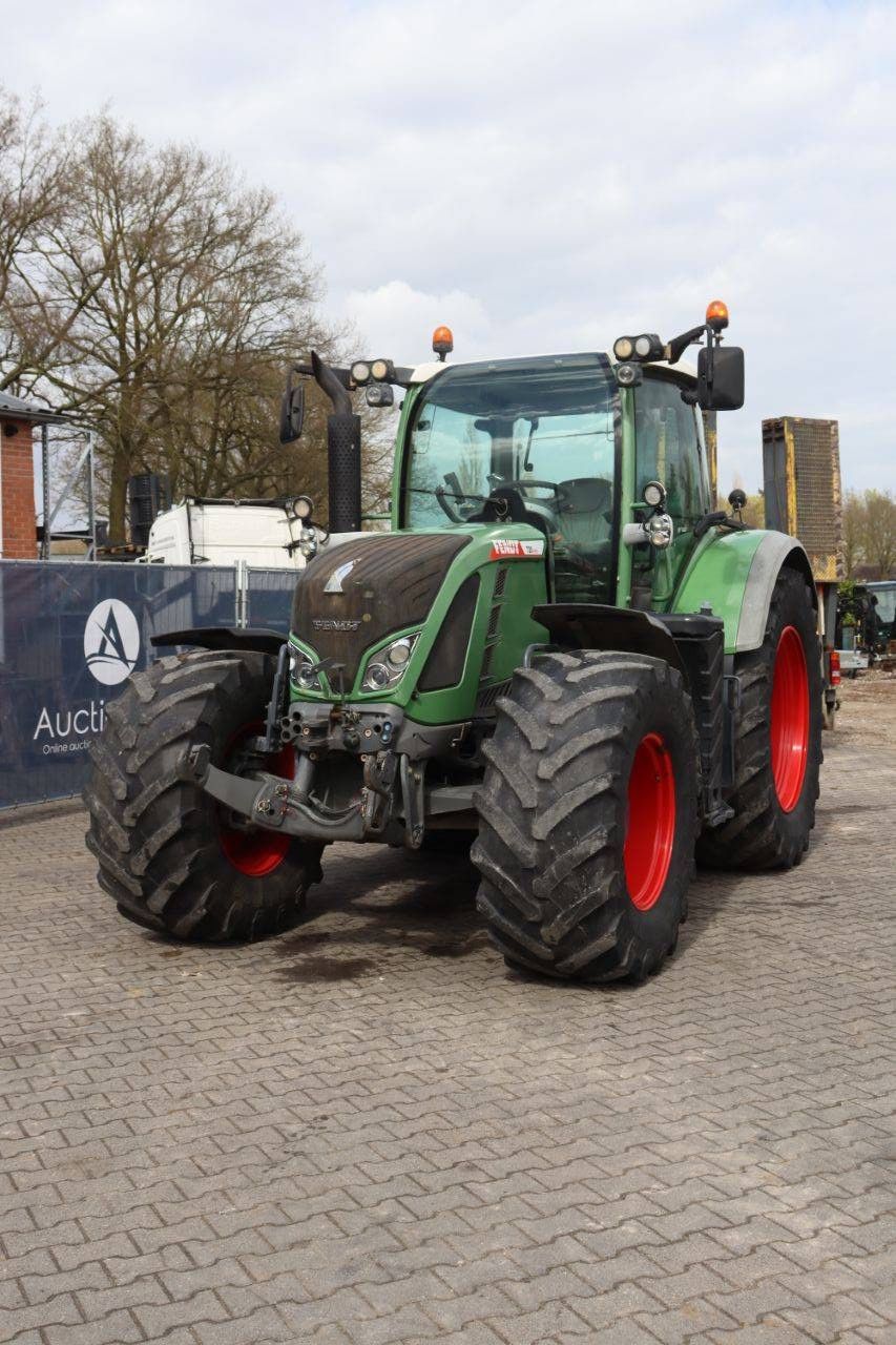 Tractor Fendt 720 VARIO Diesel 148kW 2012