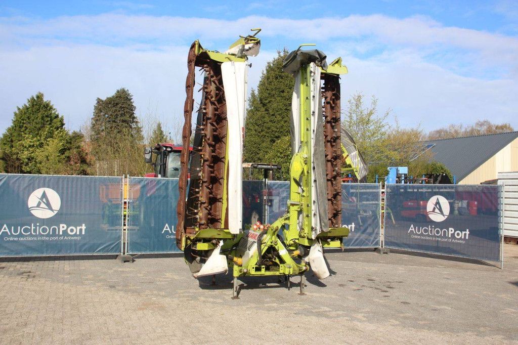 Claas DISCO 9300C butterfly mower