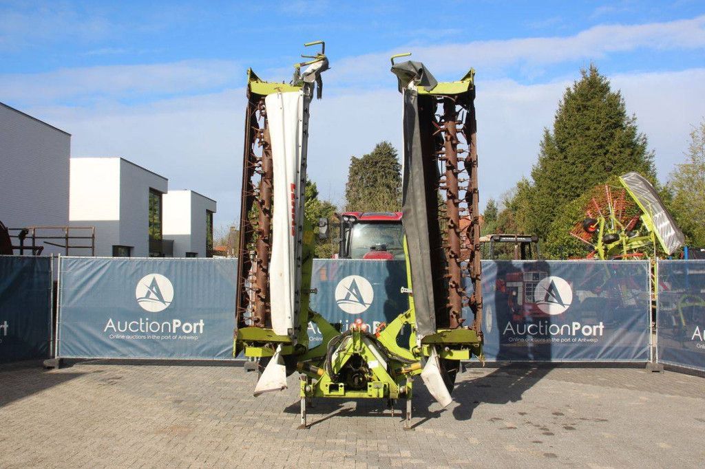 Claas DISCO 9300C butterfly mower