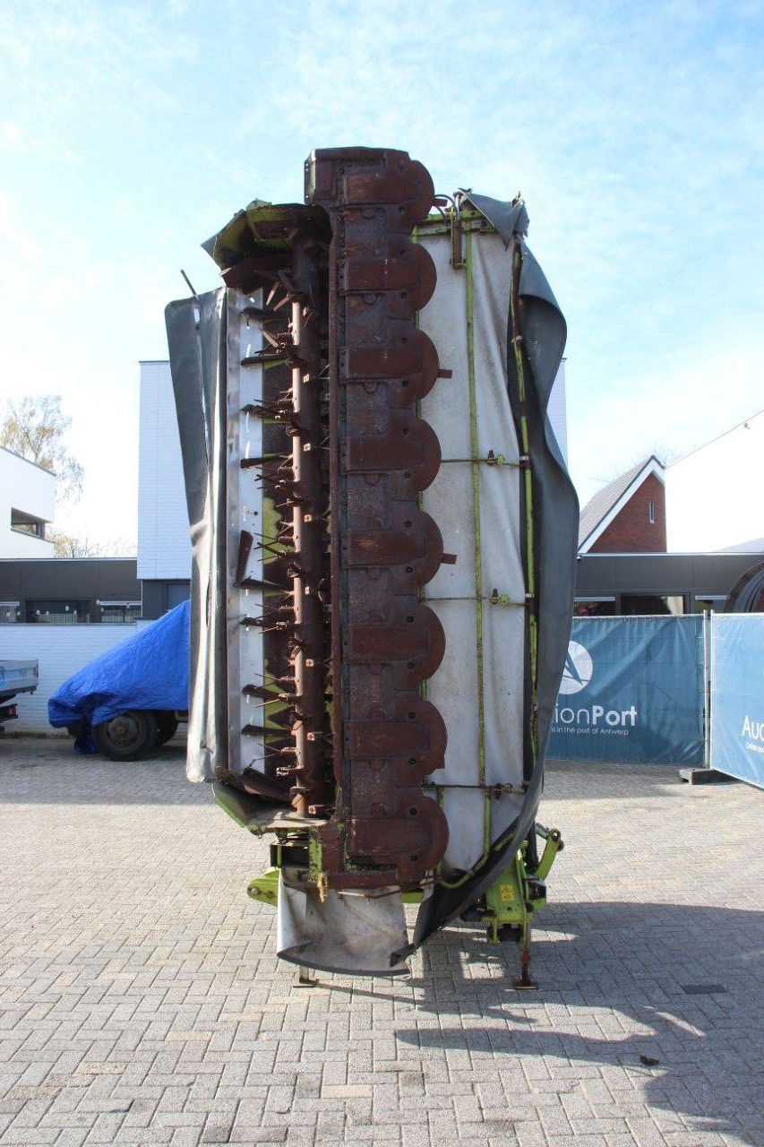 Claas DISCO 9300C butterfly mower